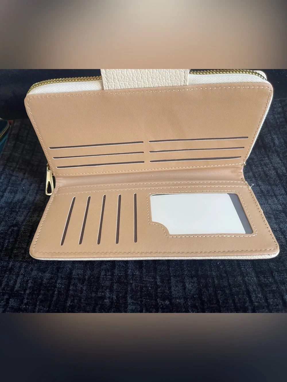 Cream Quilted Bee Accent Women's Wallet
